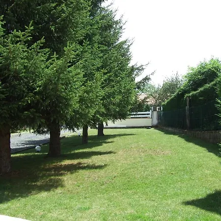 Lac De Naussac Langogne Exterior photo