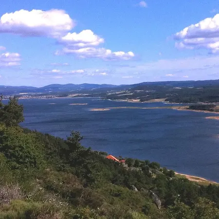 Lac De Naussac Langogne Exterior photo